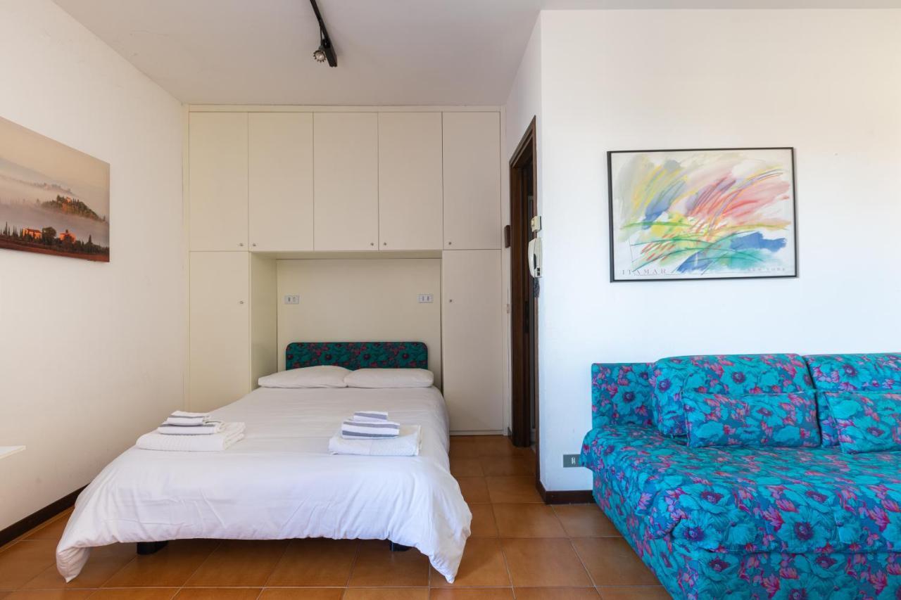 Mysa Properties - Lovely Studio Between Lake And Castle Perledo Eksteriør bilde